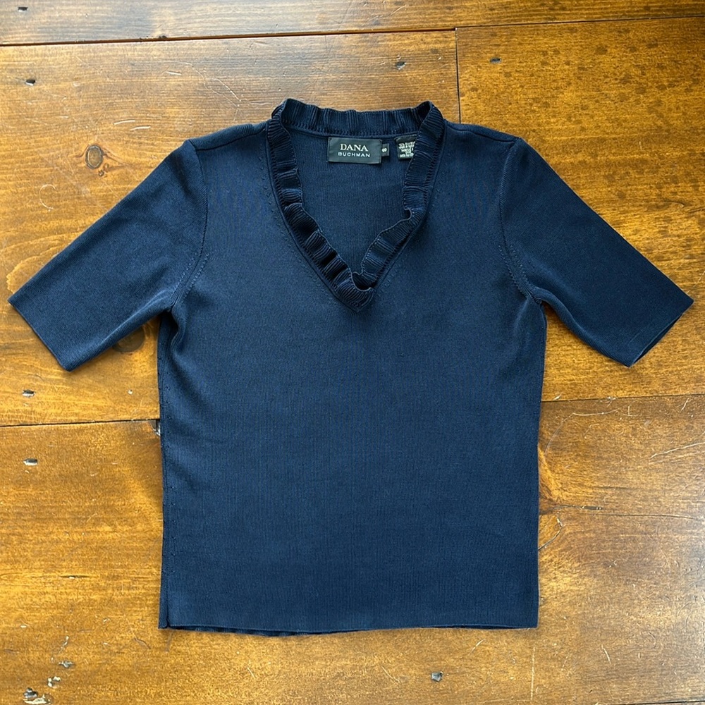 Dana Buchman 100% Silk Black Short Sleeve Ruffle Sweater Size S